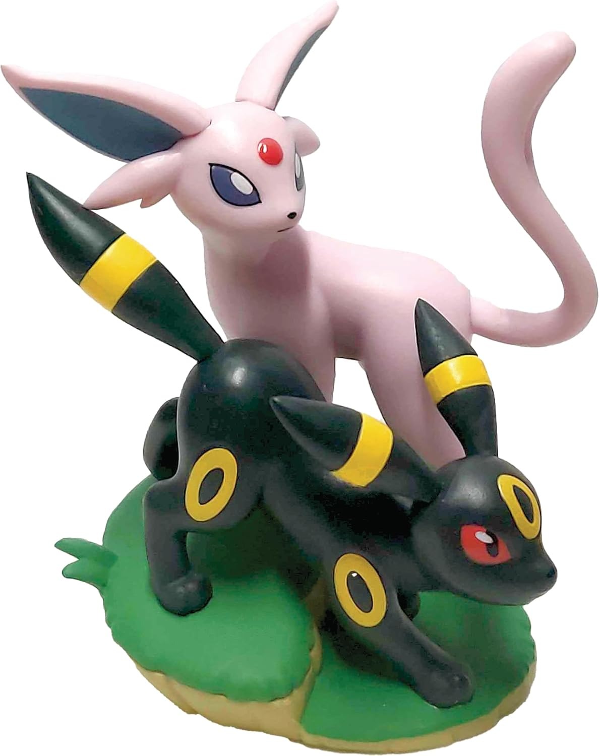 Scarlet & Violet – Prismatic Evolutions Super-Premium Figure Collection